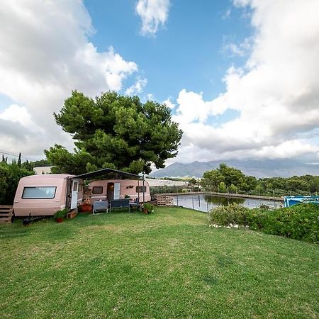 Caravana- Glamping Casa Tortuga La Nucia Exterior photo