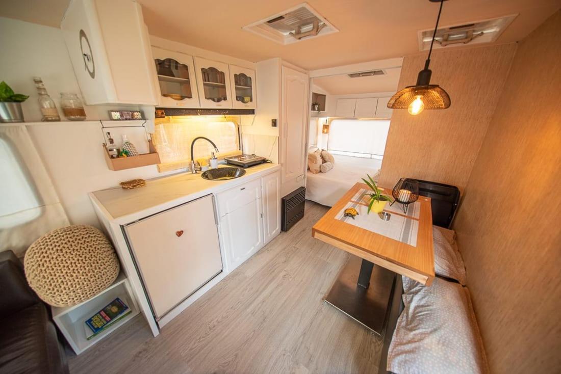 Caravana- Glamping Casa Tortuga La Nucia Exterior photo