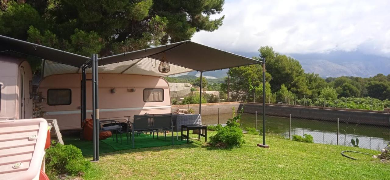 Caravana- Glamping Casa Tortuga La Nucia Exterior photo
